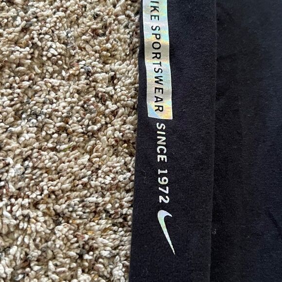 Nike leggings   - Picture 2 of 3